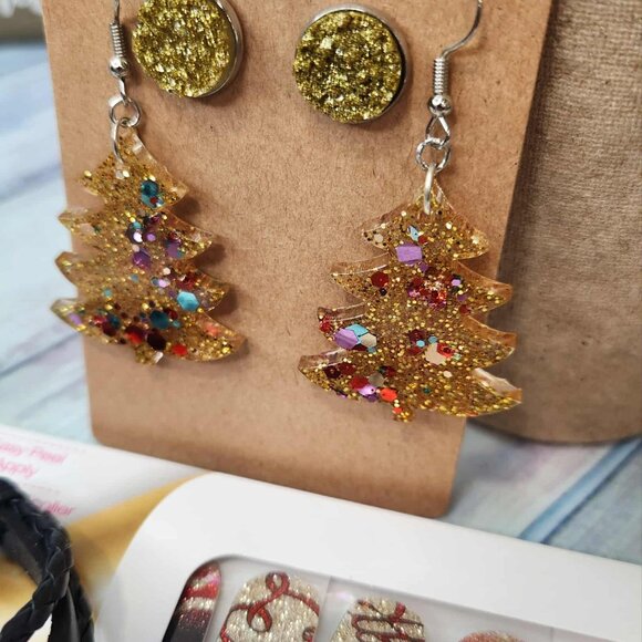 2025 Christmas Color Street bundle - Picture 3 of 5